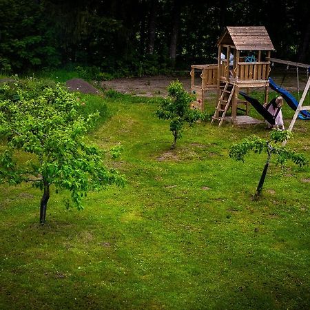 Pinska Guesthouse Cozy Apartment Viljandi  Exterior photo